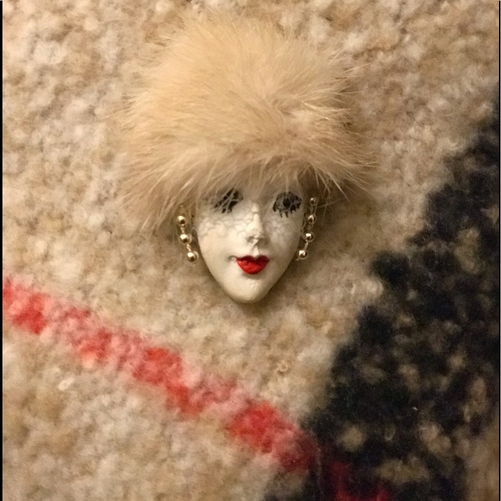 Artisan Handmade Art Deco Vogue Lady Brooch